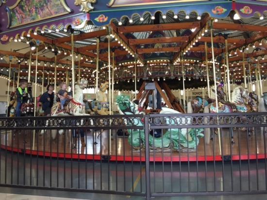 Gesa Carousel of Dreams